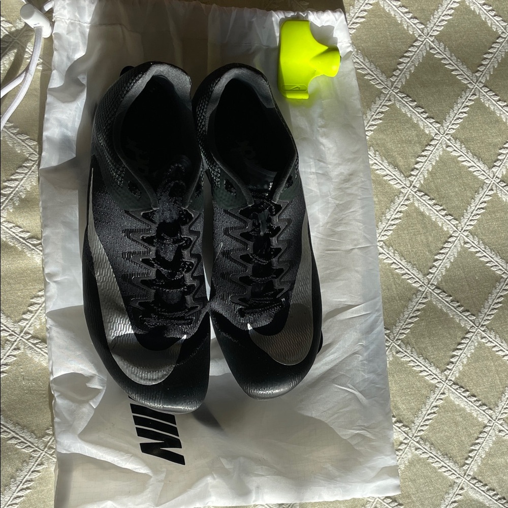 Nike Black and Gray Sports Shoes with spikes